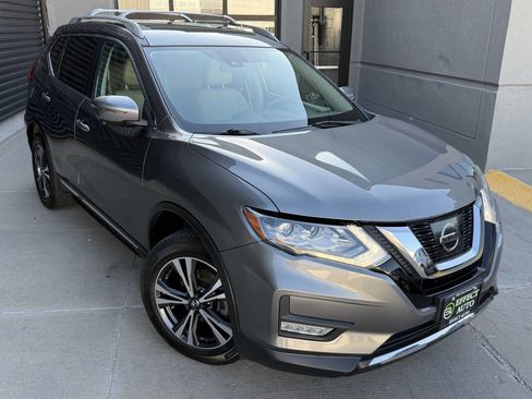 Used 2017 Nissan Rogue SL w/ SL Premium Package AWD/4WD image 6