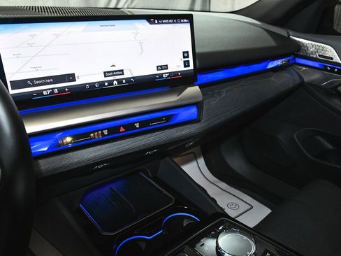 Used 2025 BMW i5 M60 w/ Executive Package image 52