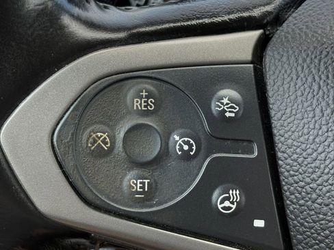 Used 2022 Chevrolet Colorado Z71 w/ Safety Package image 17