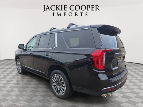Used 2023 GMC Yukon Denali Ultimate AWD/4WD image 7