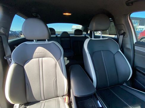 Certified 2025 Kia K5 GT-Line image 28