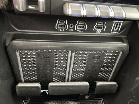 Used 2026 RAM 1500 Limited AWD/4WD image 24