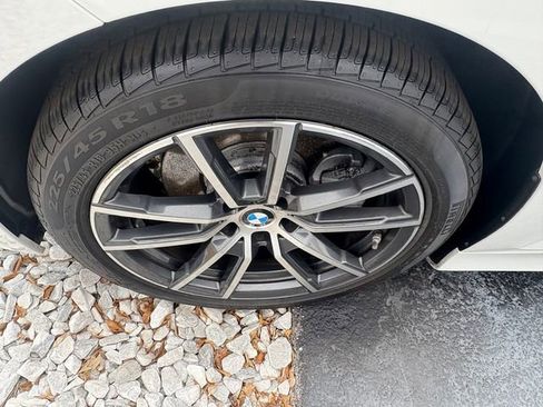 Used 2022 BMW 330i xDrive Sedan w/ Driving Assistance Package image 11