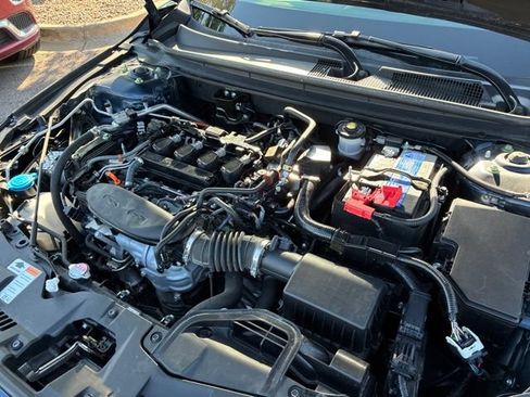 Used 2024 Honda Accord EX image 28