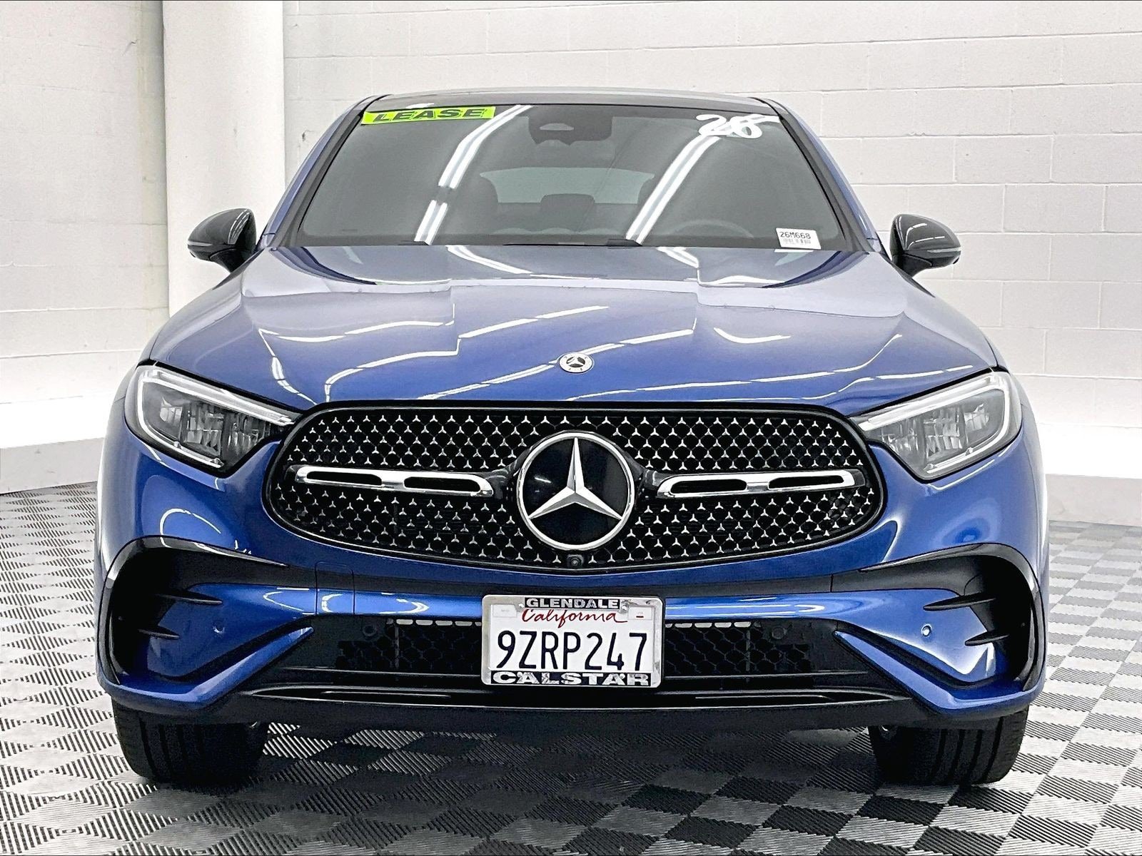 Used 2026 Mercedes-Benz GLC 300 4MATIC image 2