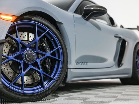 Used 2025 Porsche 718 Cayman GT4 RS RWD image 11
