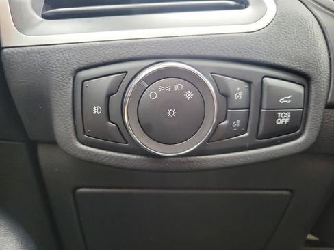Certified 2024 Ford Edge SEL w/ Convenience Package AWD/4WD image 12