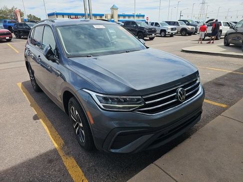 Used 2022 Volkswagen Tiguan S AWD/4WD image 5