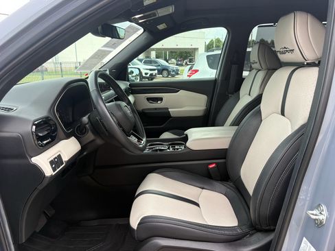 Certified 2026 Honda Passport TrailSport Elite image 10