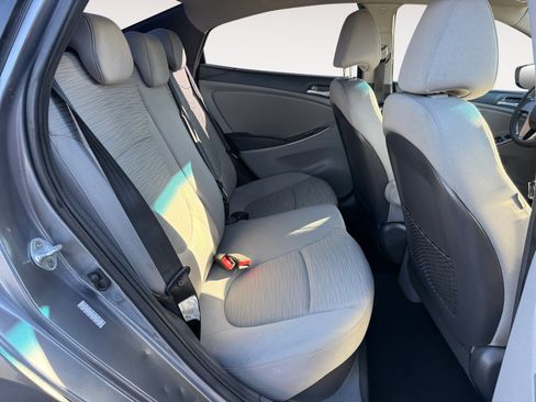 Used 2016 Hyundai Accent SE image 18