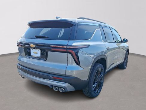 New 2026 Chevrolet Traverse LT FWD image 4