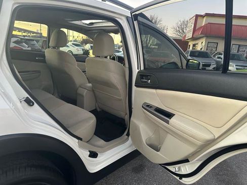 Used 2015 Subaru Crosstrek 2.0i Premium w/ Moonroof Package image 17