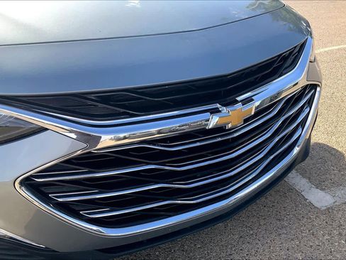 Used 2025 Chevrolet Malibu LS image 37