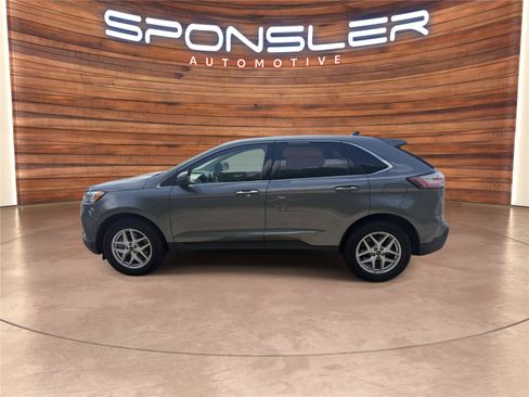 Certified 2024 Ford Edge SEL AWD/4WD image 4