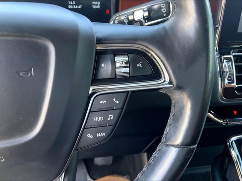 Used 2020 Lincoln Navigator Reserve w/ Equipment Group 208A Reserve AWD/4WD image 25
