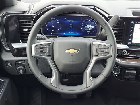 New 2026 Chevrolet Silverado 1500 LT image 24