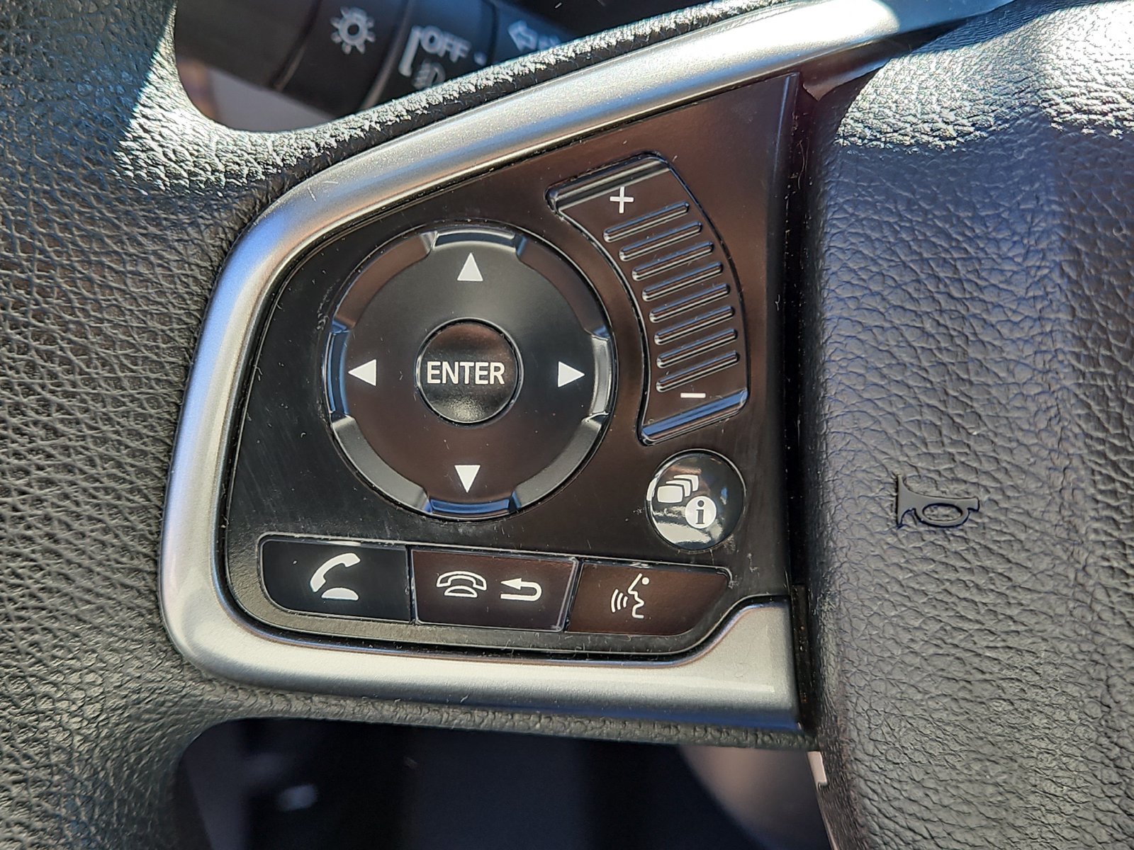 Used 2018 Honda CR-V EX image 21