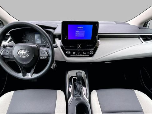 Certified 2025 Toyota Corolla LE FWD image 14