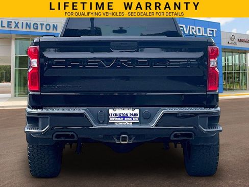 Used 2021 Chevrolet Silverado 1500 LT Trail Boss AWD/4WD image 4