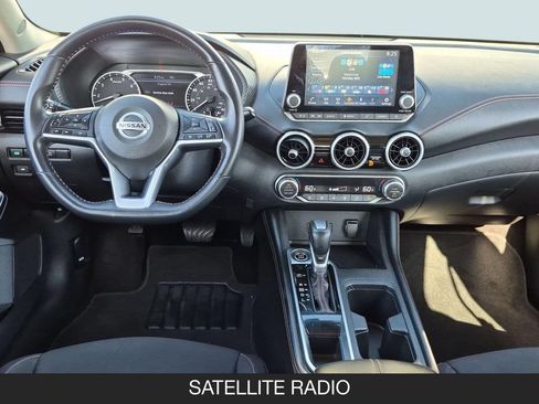 Used 2021 Nissan Sentra SR FWD image 13