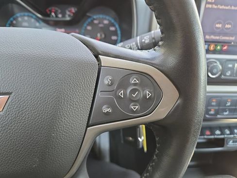 Used 2020 Chevrolet Colorado Z71 AWD/4WD image 19