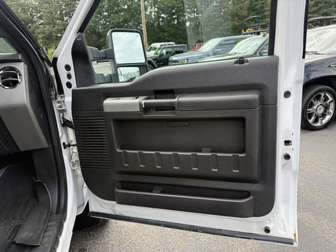 Used 2013 Ford F350 Lariat w/ Chrome Pkg AWD/4WD image 23
