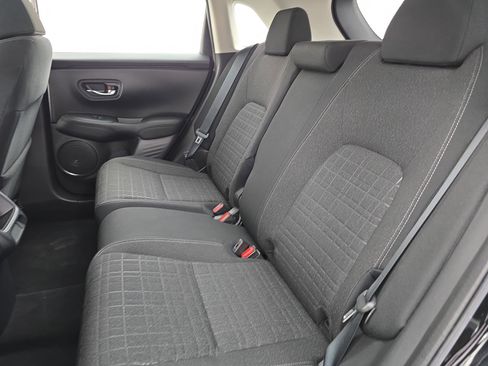 Used 2023 Honda HR-V LX image 13