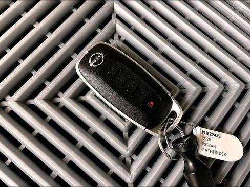 New 2026 Nissan Pathfinder Platinum image 14