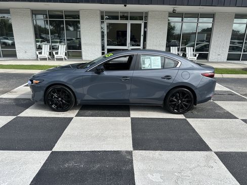 Used 2025 MAZDA MAZDA3 s AWD/4WD image 1