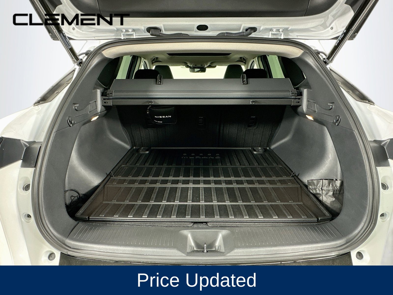 Used 2025 Nissan Murano Platinum w/ Cargo Package AWD/4WD image 10