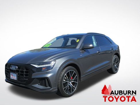 Used 2019 Audi Q8 Prestige AWD/4WD image 3