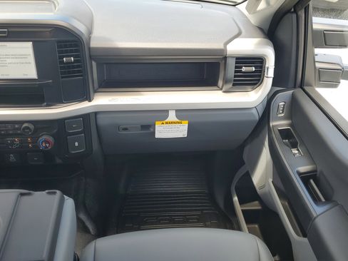 New 2026 Ford F250 XL w/ XL Chrome Package image 14