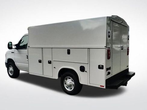 New 2026 Ford E-350 and Econoline 350 Super Duty w/ Power Equipment Group image 2