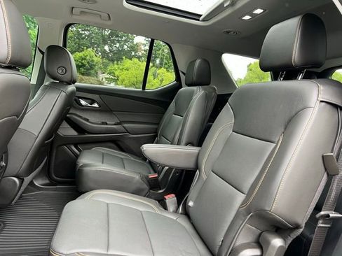 Used 2020 Chevrolet Traverse Premier w/ Redline Edition AWD/4WD image 16