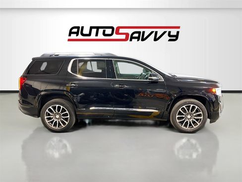Used 2020 GMC Acadia Denali w/ Denali Ultimate Package image 8