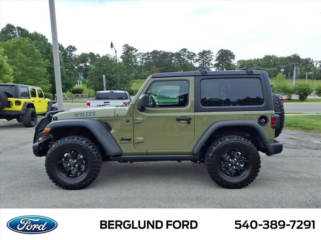 Used 2026 Jeep Wrangler Sport AWD/4WD image 8