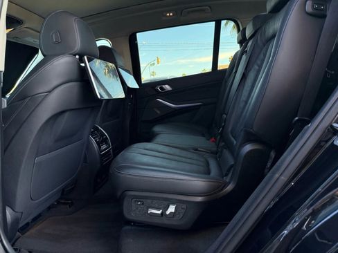 Used 2019 BMW X7 xDrive40i w/ Premium Package image 47