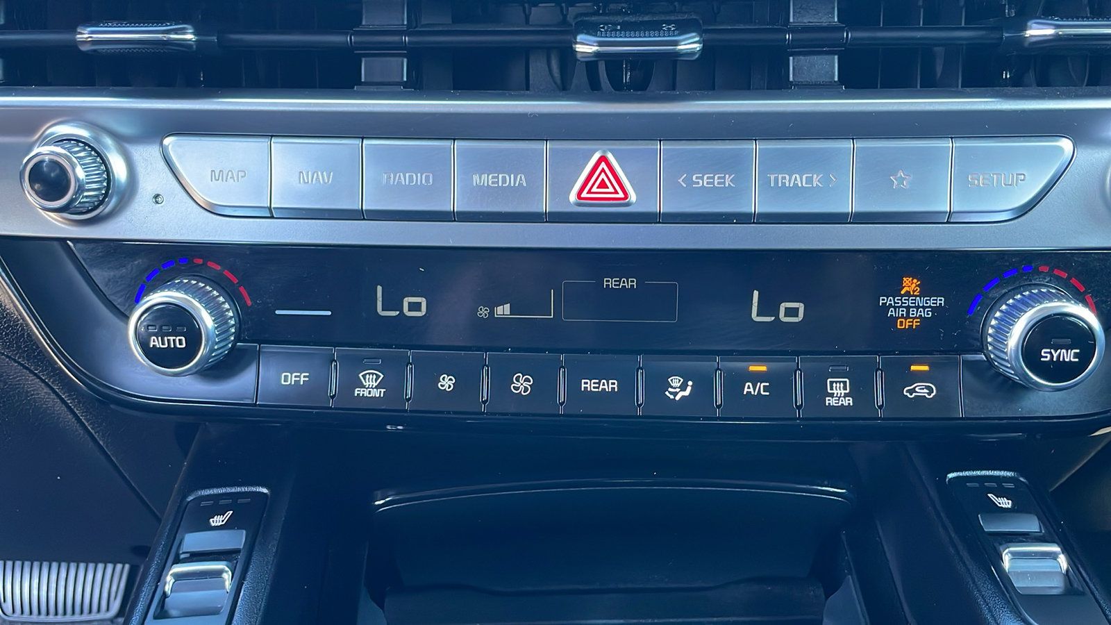 Used 2025 Kia Telluride S AWD/4WD image 21