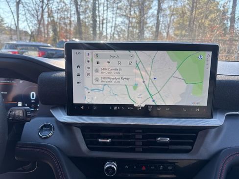 Used 2025 Ford Explorer ST-Line image 26