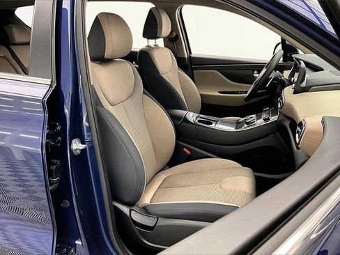 Used 2023 Hyundai Santa Fe SE image 7