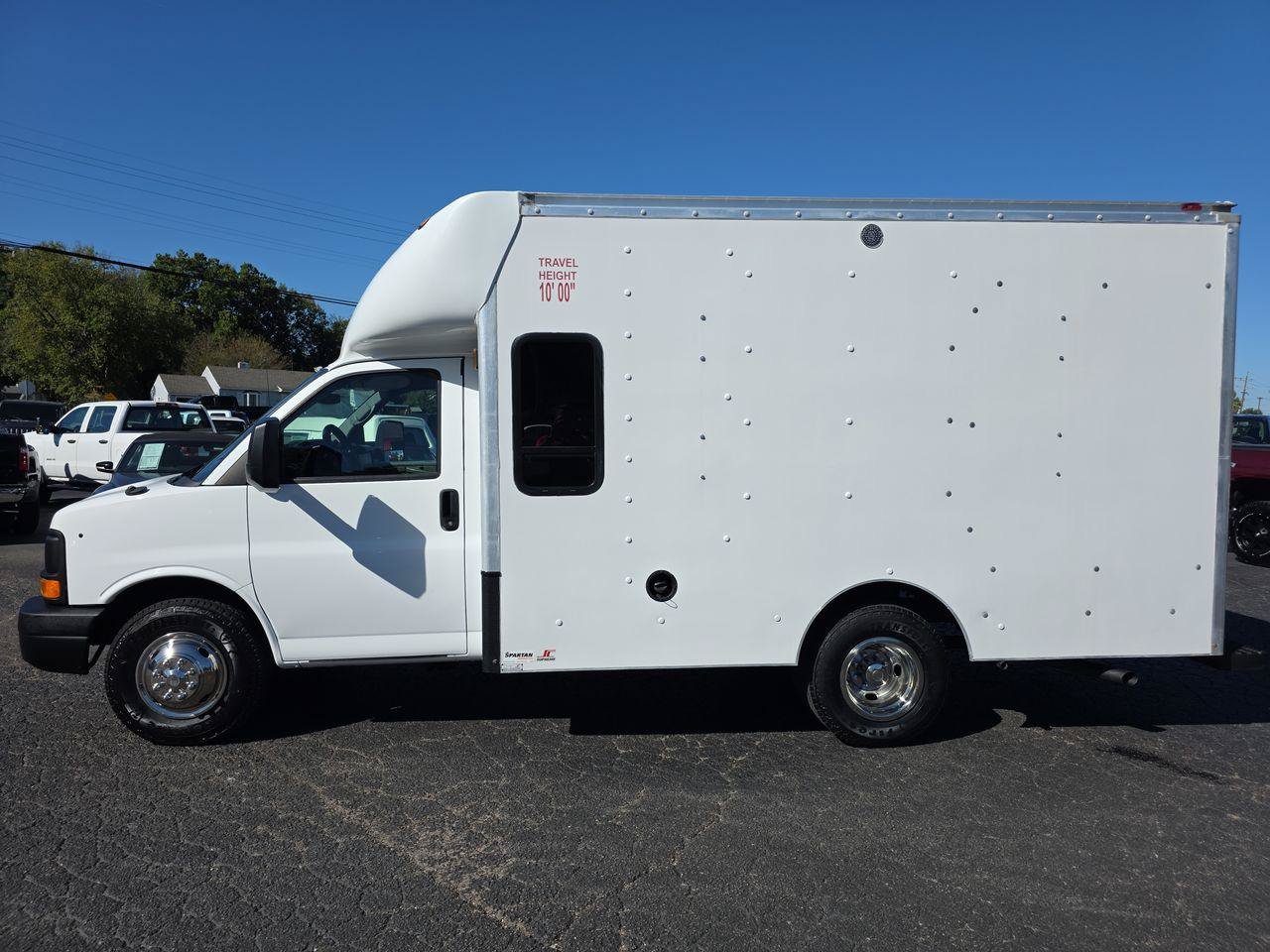 Used 2012 Chevrolet Express 3500 RWD image 19