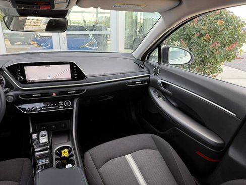 Used 2023 Hyundai Sonata SEL w/ Preferred Accessory Package FWD image 26