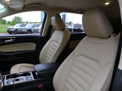 Used 2020 Ford Edge SEL w/ Convenience Package AWD/4WD image 20