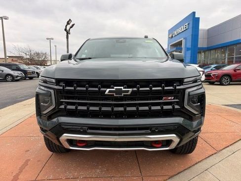 Used 2025 Chevrolet Tahoe Z71 w/ Comfort Package image 2