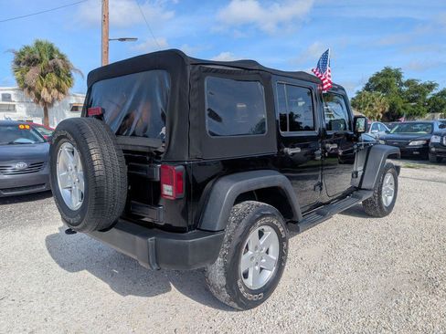 Used 2015 Jeep Wrangler Unlimited Sport w/ Quick Order Package 24S AWD/4WD image 7