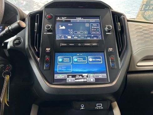 Used 2025 Subaru Forester image 4