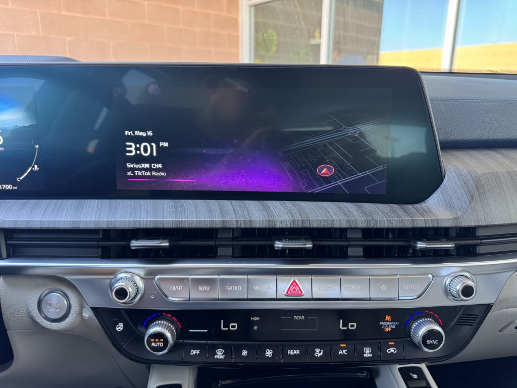 Used 2024 Kia Telluride SX AWD/4WD image 21