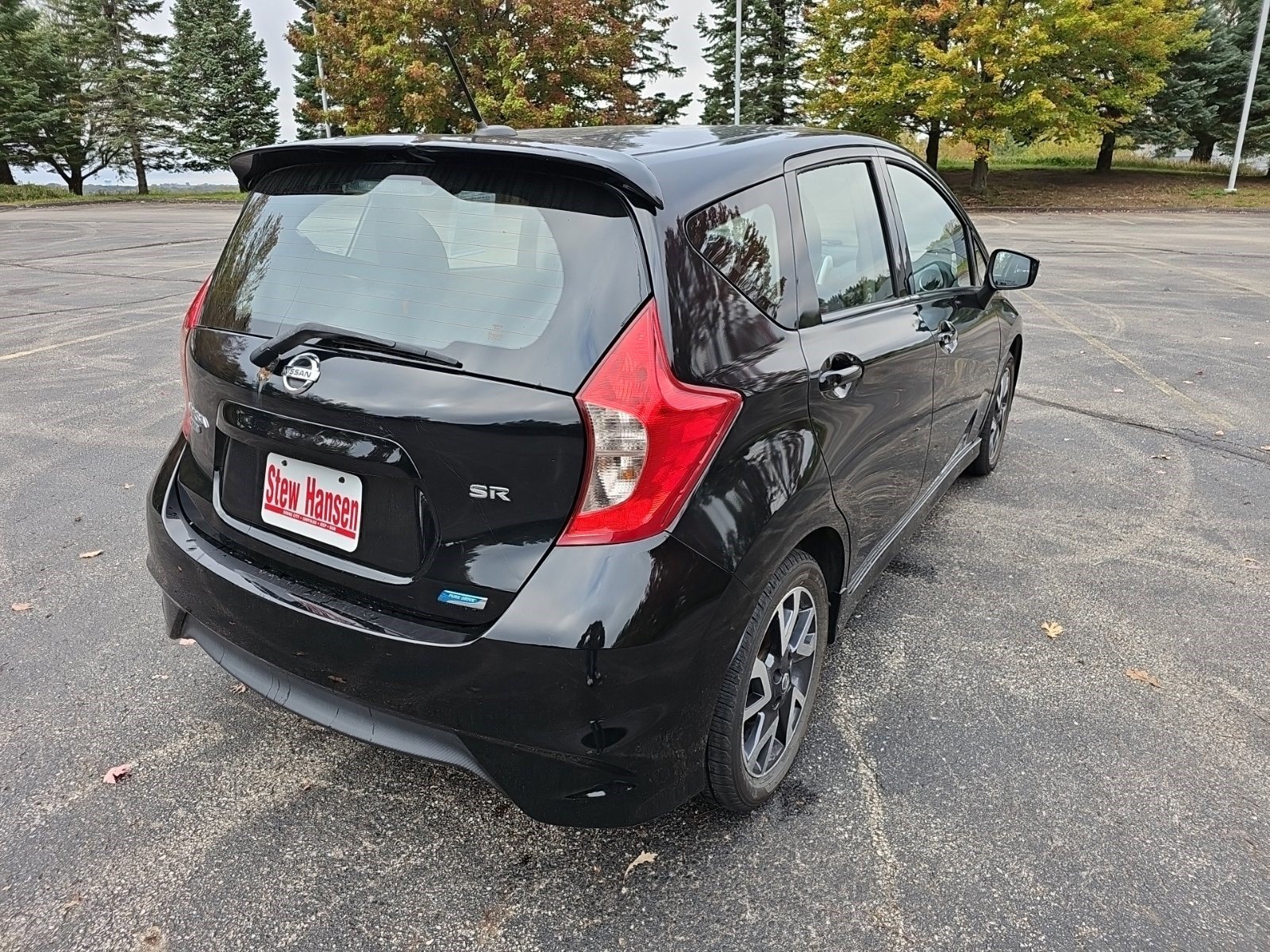 Used 2016 Nissan Versa Note SR w/ SR Tech Package FWD image 6