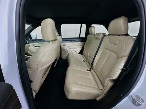 Used 2024 Jeep Grand Cherokee Limited 4xe AWD/4WD image 30