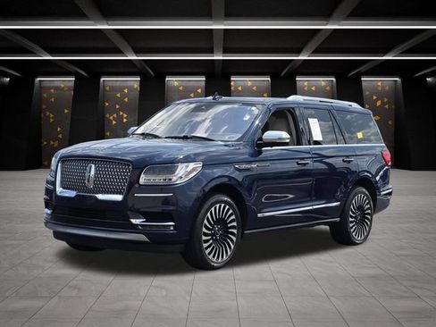 Used 2020 Lincoln Navigator Black Label AWD/4WD image 7